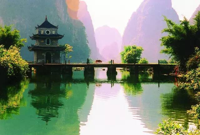 广西，梦想之翼翱翔的蓝天之境